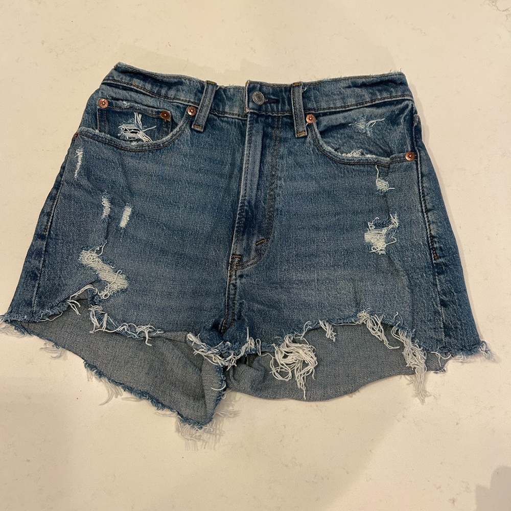 Abercrombie & Fitch Curvy High Rise Mom Shorts Distressed